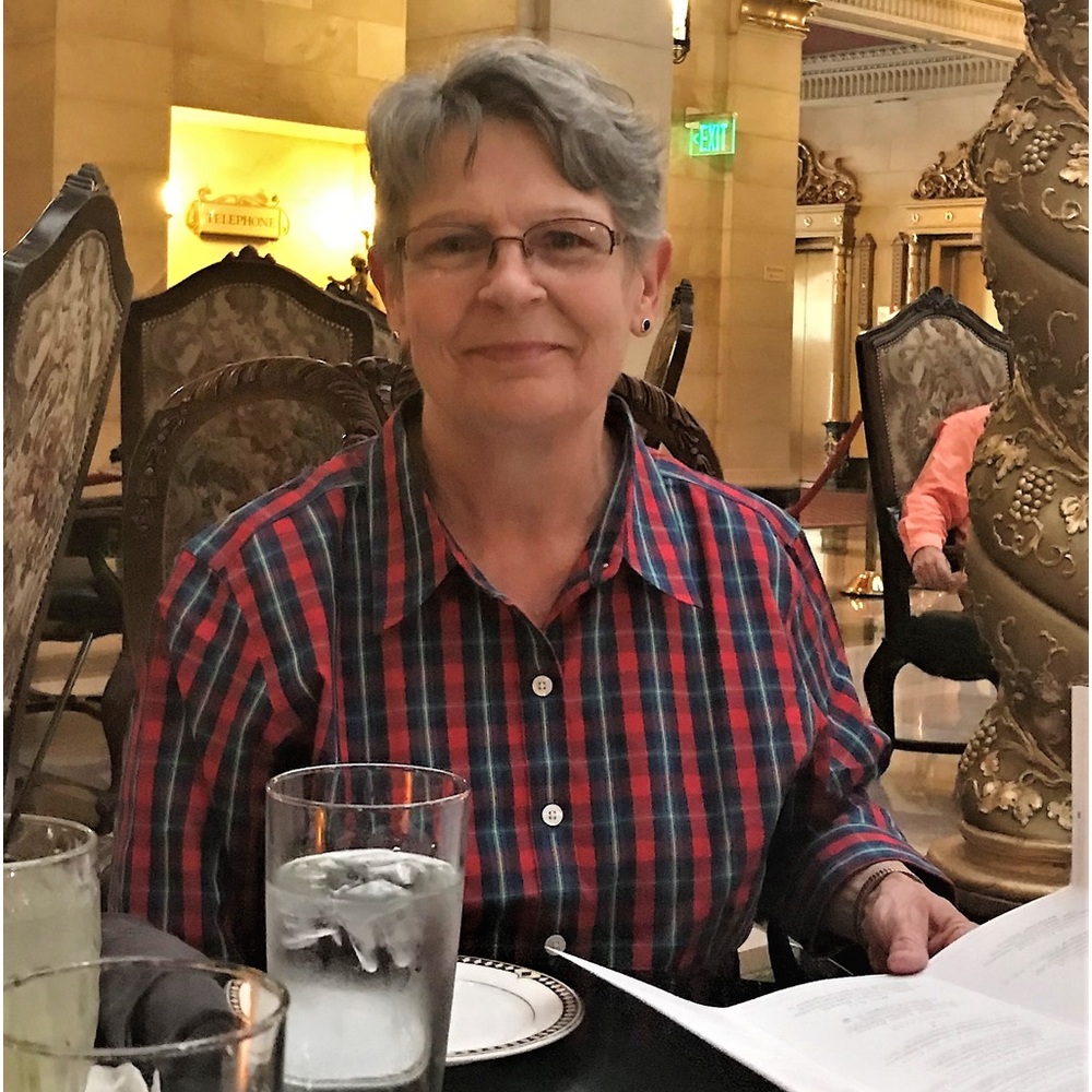 Meet your Posher, Posh